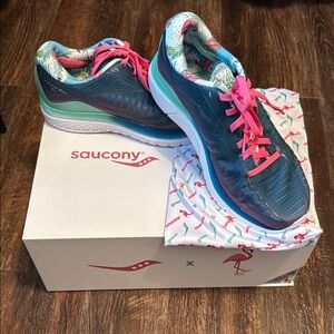 Saucony Women's Teal and Pink Sneakers